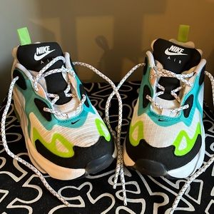 Nike Air Max 200 (GS)